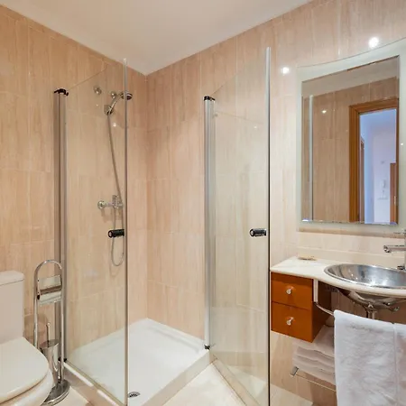 Celso Emilio Ferreiro Apartment