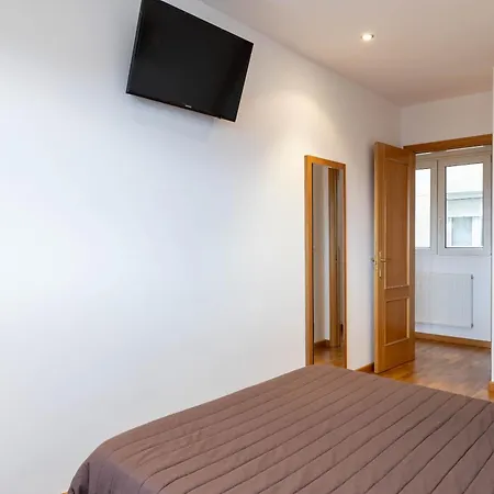 Apartment Celso Emilio Ferreiro *
